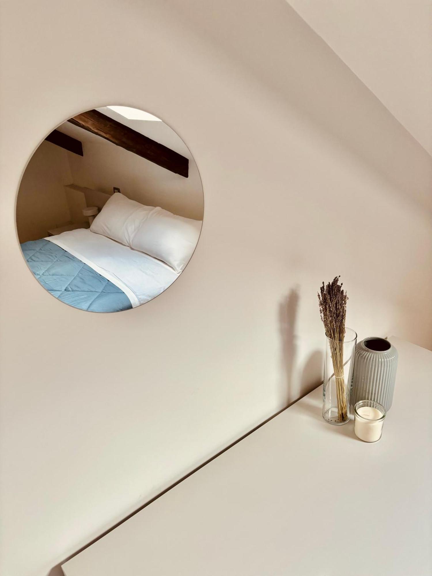 Unonoveuno Luxury Apartment Napoli Dış mekan fotoğraf