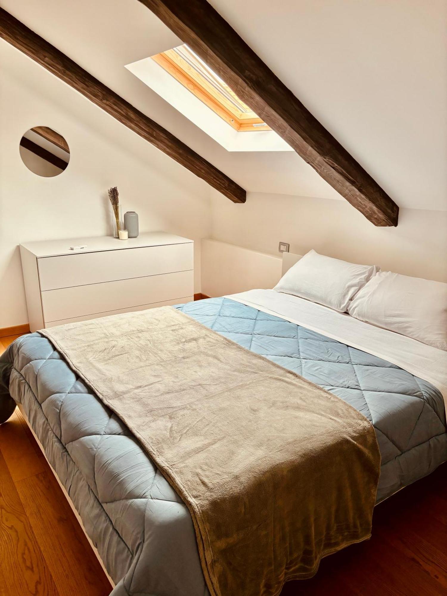 Unonoveuno Luxury Apartment Napoli Dış mekan fotoğraf